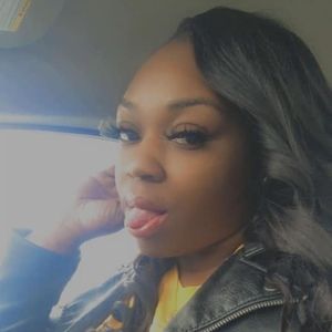 Meet your Posher, Sade